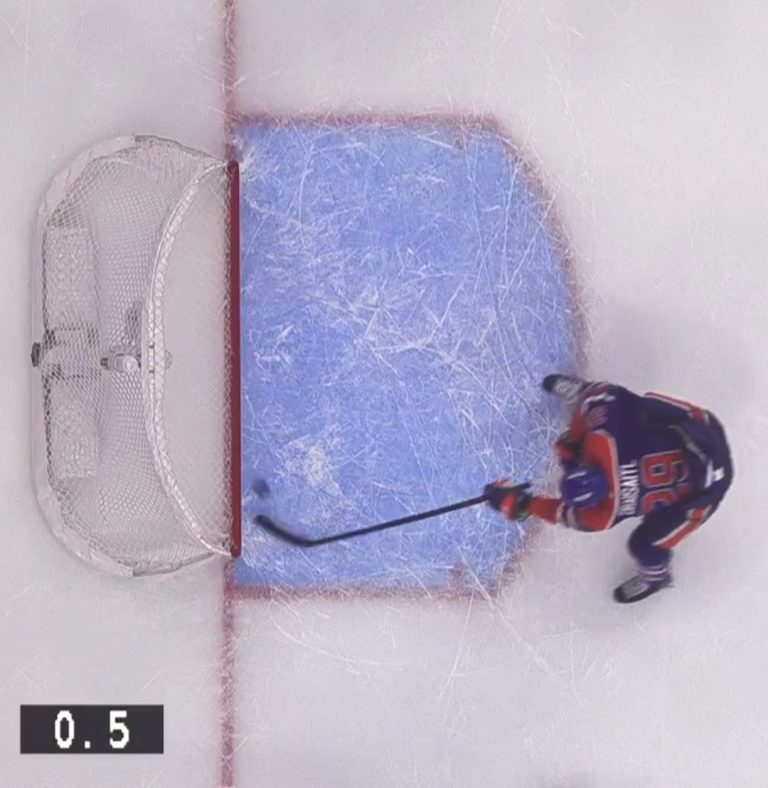 Draisaitl scores (on his own net)